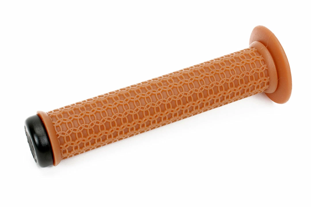 Odyssey Mike Aitken Signature-150mm-Grips 2 Odyssey Mike Aitken Signature-150mm-Grips