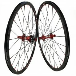 Crupi Expert Cruiser Wheel Set-24x1 3/8" WHEELS