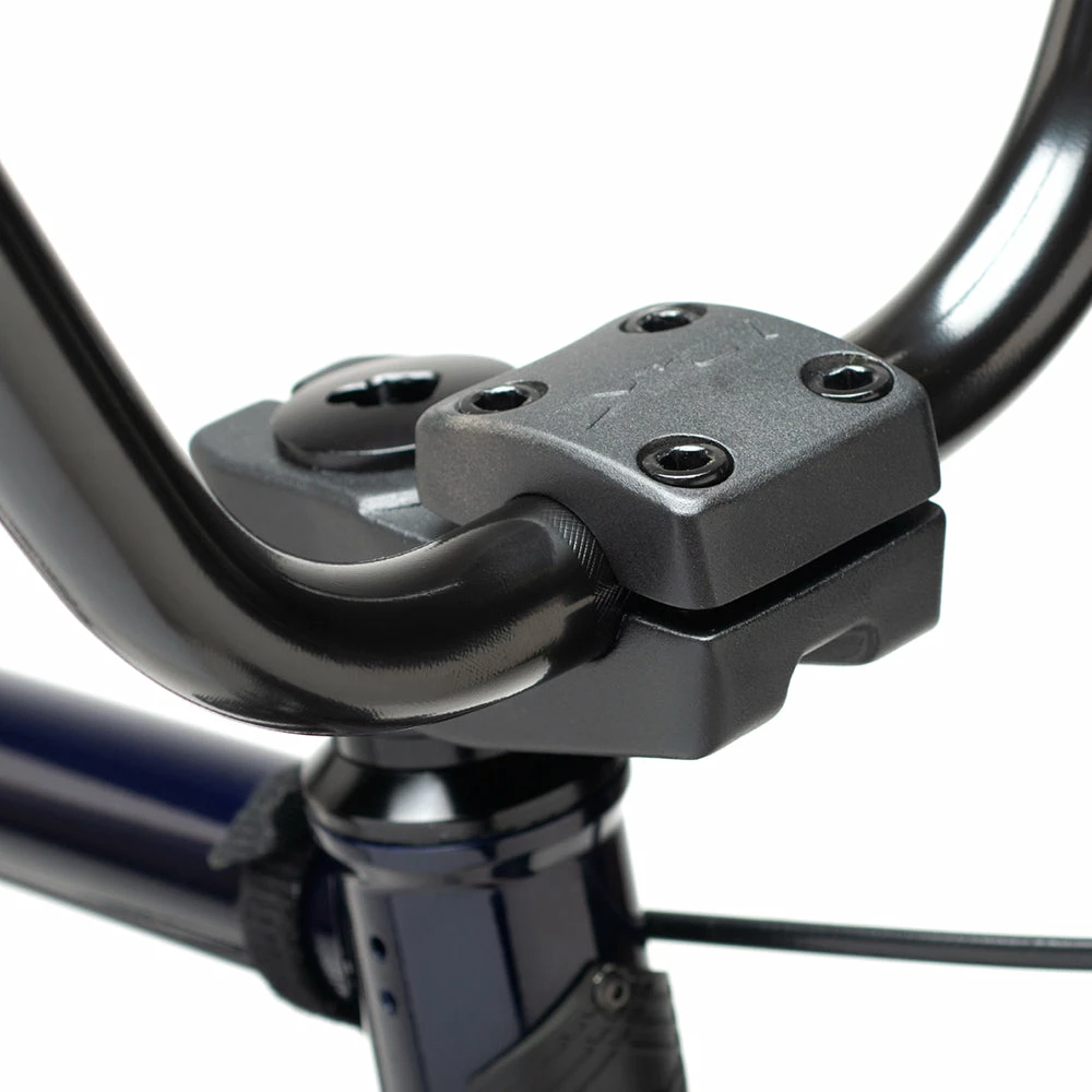 DK Vega 22" BMX Bike-Midnight FREESTYLE BIKES 3 DK Vega 22" BMX Bike-Midnight FREESTYLE BIKES