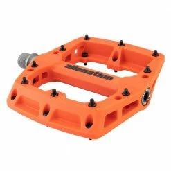 Alienation Foothold Platform Pedals