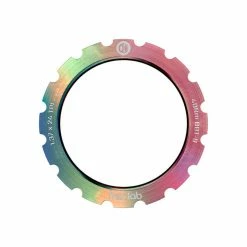 Box Hex Lab Titanium Lock Ring