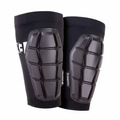 G-Form Pro-X3 Shin Guards PROTECTIVE GEAR