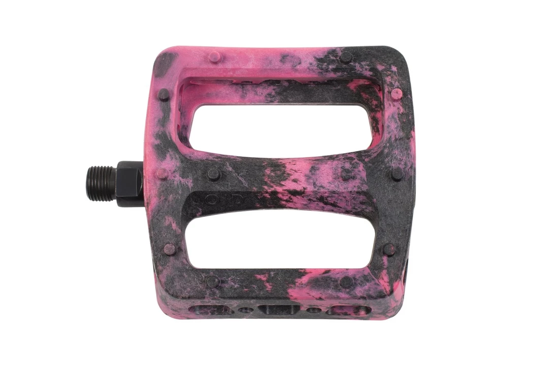 Odyssey Twisted Pro PC Pedals-Ltd Ed Black/Pink Swirl 5 Odyssey Twisted Pro PC Pedals-Ltd Ed Black/Pink Swirl