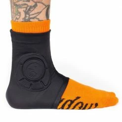 Shadow Conspiracy Invisa Lite Ankle Guards-Black PROTECTIVE GEAR