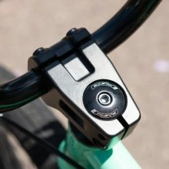 Sunday Primer 18" BMX Freestyle Bike-Gloss Toothpaste BIKES 12 Sunday Primer 18