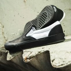 Vans Dak Slip-On BMX Shoes-Dak Black/White