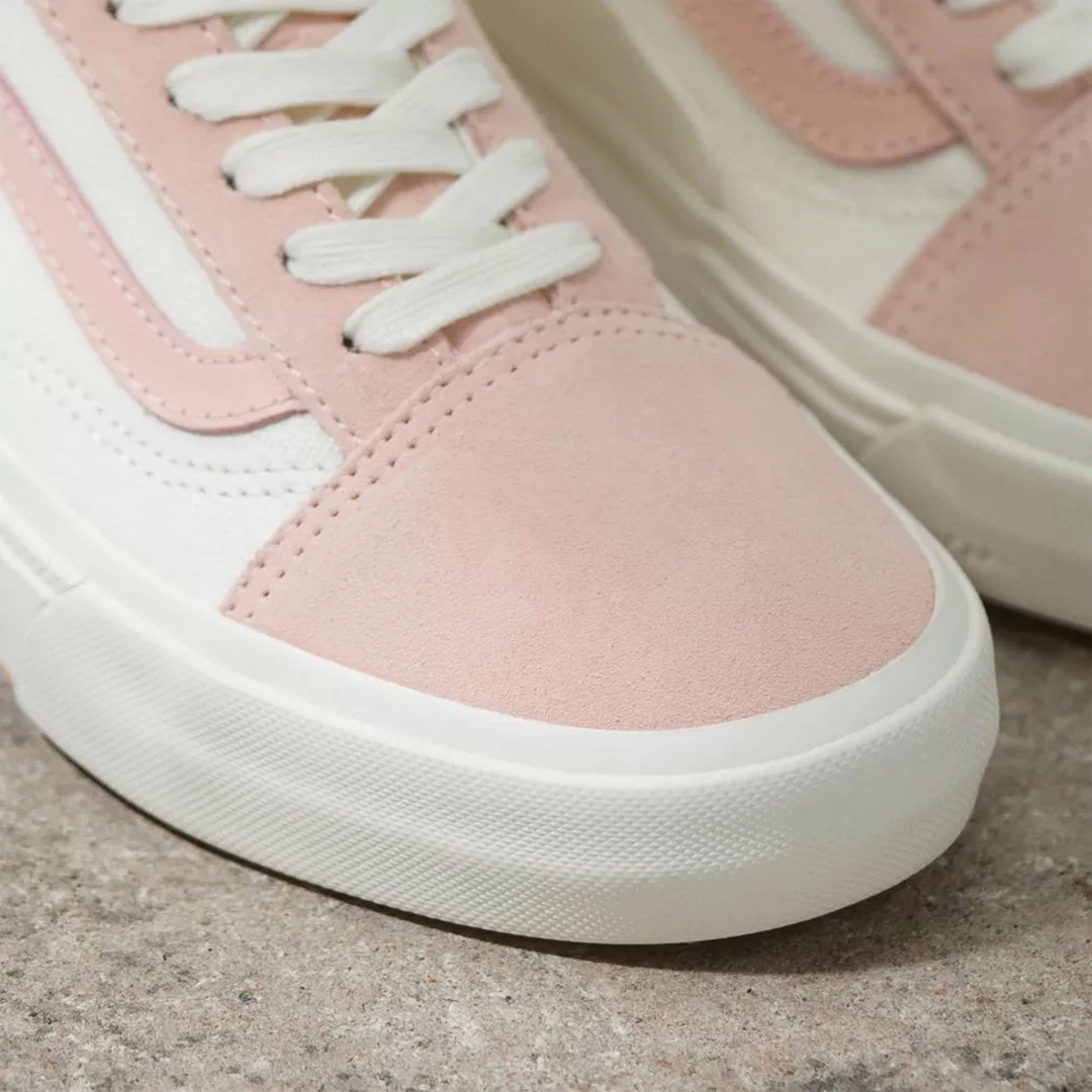 Vans Old Skool Angie Marino BMX Shoes-Peach/Marshmallow 6 Vans Old Skool Angie Marino BMX Shoes-Peach/Marshmallow