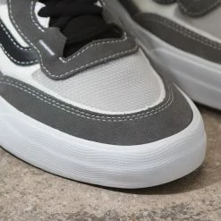 Vans Wayvee BMX Shoes-Gray/White