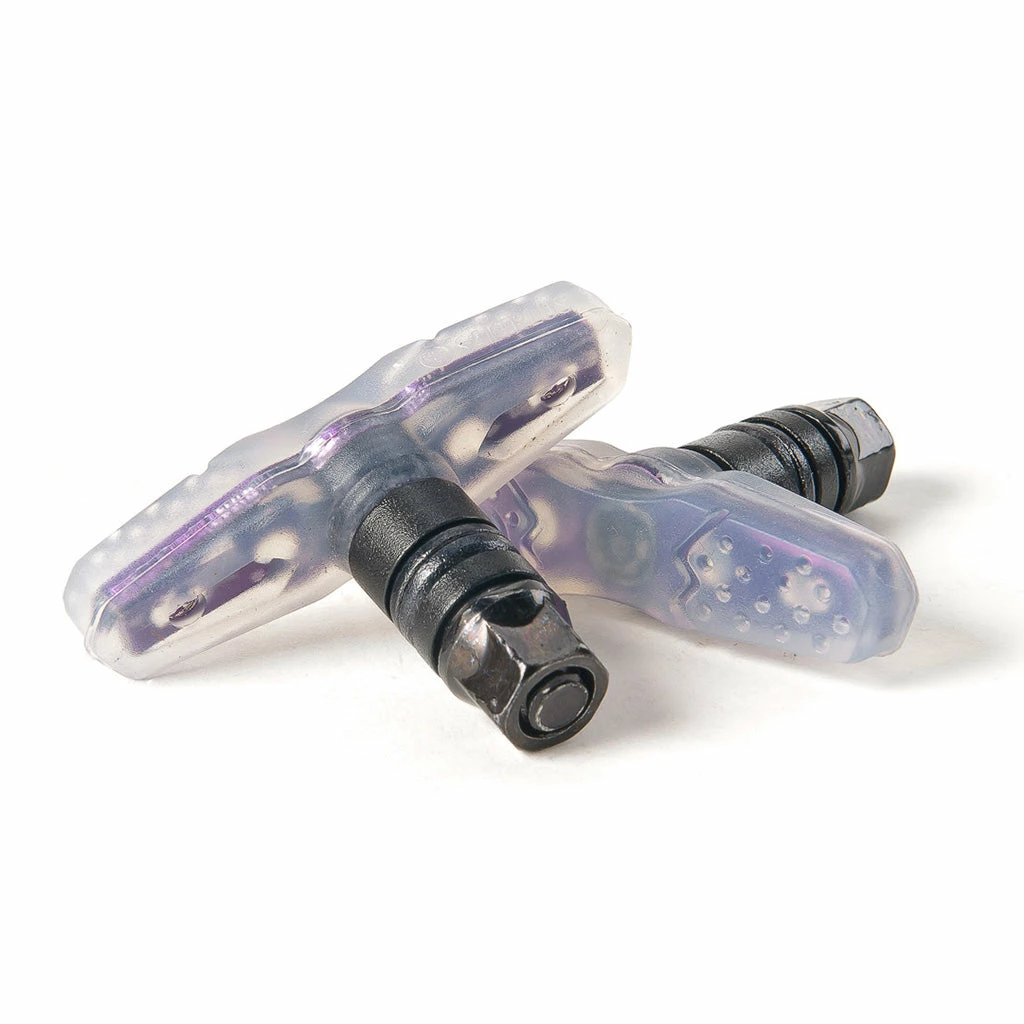 COMPONENTS Salt Plus Propeller Brake Pads 3 COMPONENTS Salt Plus Propeller Brake Pads