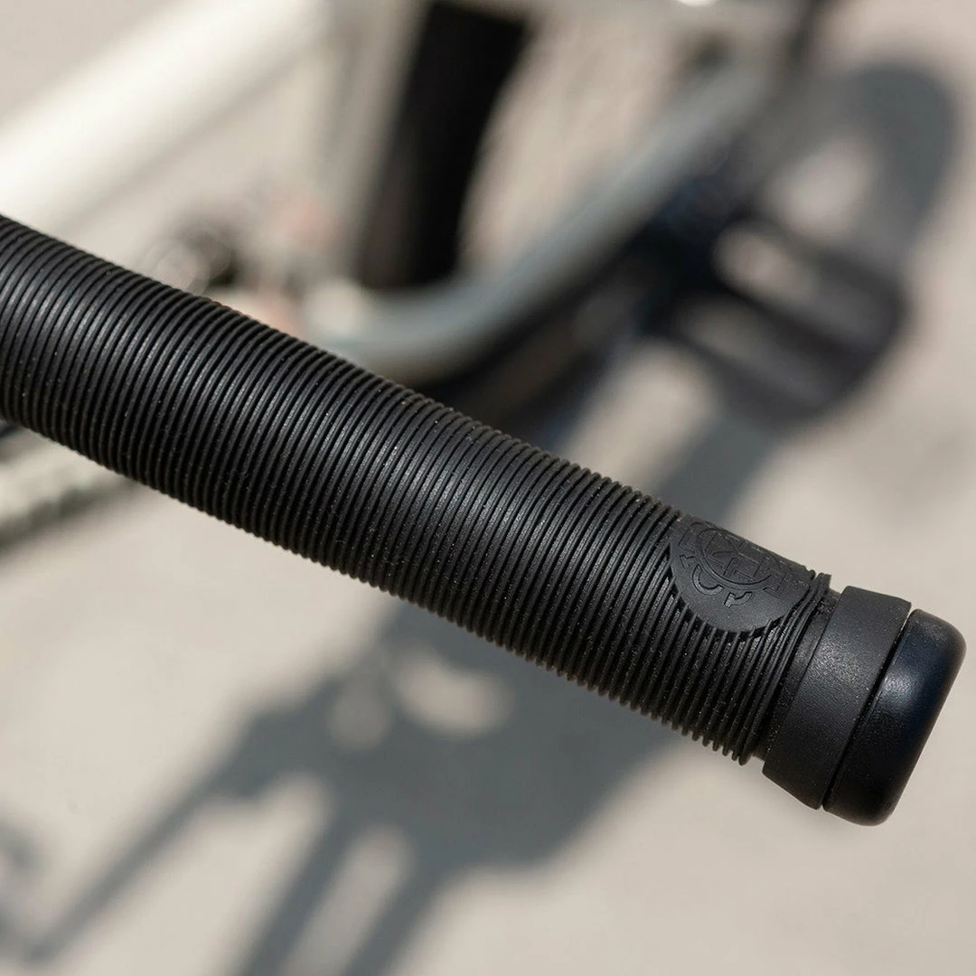 Sunday Soundwave Special Cassette RHD/LHD 21"TT BMX Freestyle Bike-Gloss Classic White 4 Sunday Soundwave Special Cassette RHD/LHD 21"TT BMX Freestyle Bike-Gloss Classic White