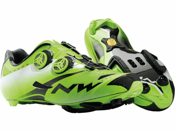 Northwave Extreme Tech Plus Clipless Shoes-Green/Black/White 1 Northwave Extreme Tech Plus Clipless Shoes-Green/Black/White