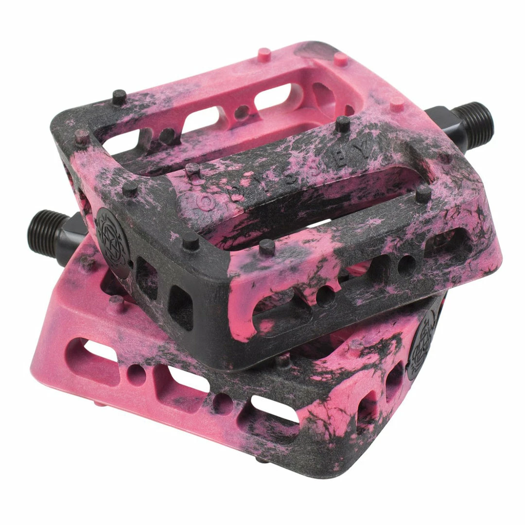 Odyssey Twisted Pro PC Pedals-Ltd Ed Black/Pink Swirl 4 Odyssey Twisted Pro PC Pedals-Ltd Ed Black/Pink Swirl