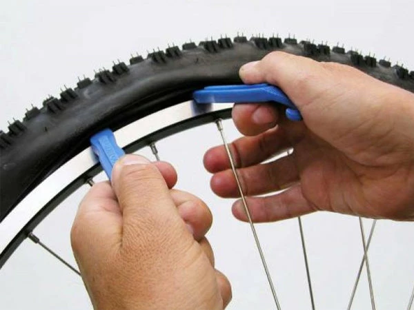 TOOLS Park Tool TL-1 Tire Lever Set 2 TOOLS Park Tool TL-1 Tire Lever Set