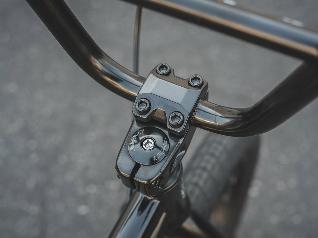 LITTLE BIKES Sunday Primer 16" Bike-Black 2 LITTLE BIKES Sunday Primer 16" Bike-Black