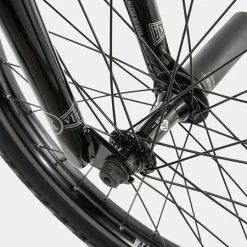 We The People Revolver 21